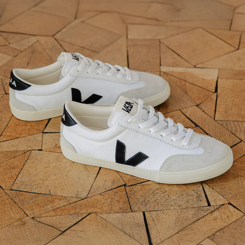 VEJA VOLLEY CANVAS WHITE BLACK